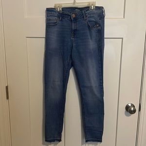 Old navy rockstar super skinny jeans
